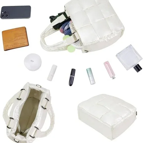 NWT. Puffer Quilted Crossbody Bad. Pearlized White Color. - Picture 3 of 4